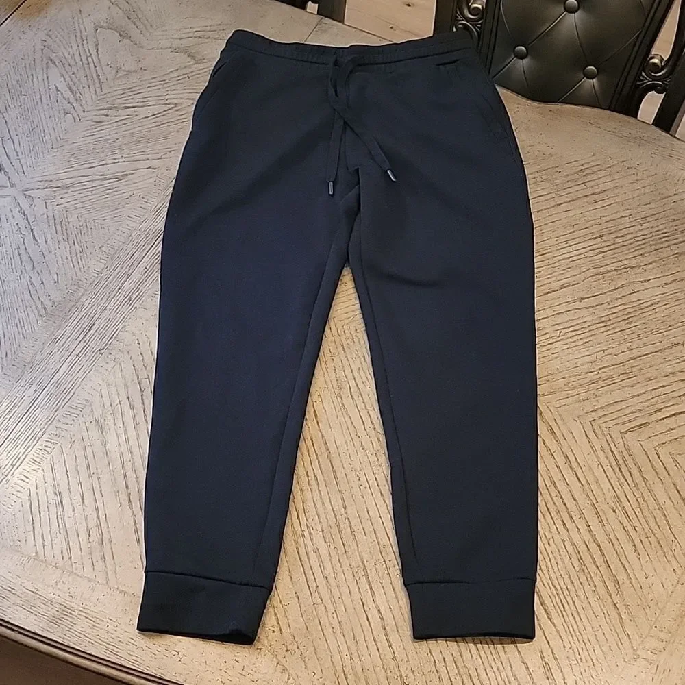 Mens Black jogger pants size M side zip pockets